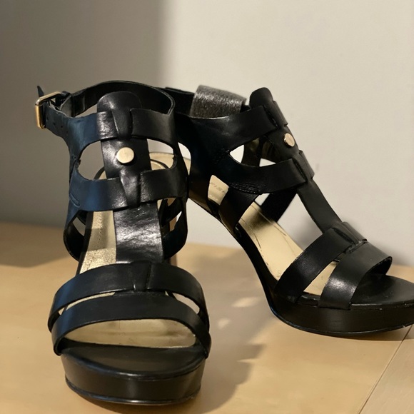 New without box. Never worn, super cute. - Picture 2 of 2